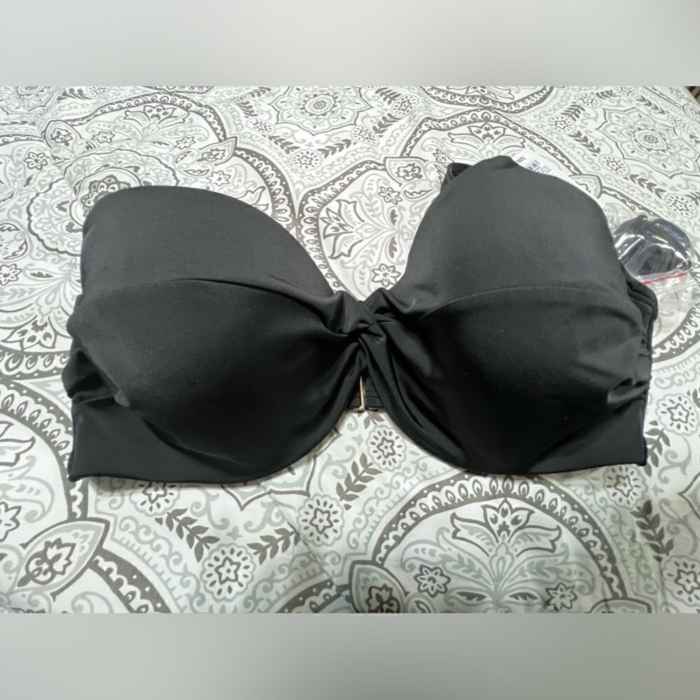 Shade and shore‎ one shoulder bikini top